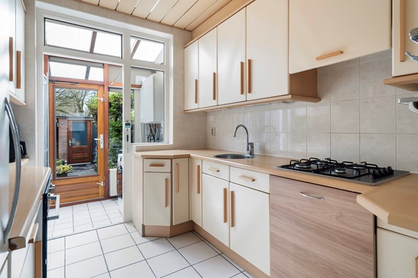 Medium property photo - Van Bosseplantsoen 7, 3317 PH Dordrecht